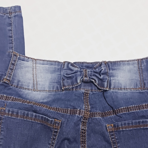 Women's High Waist Jeans Bow On Rear Waistband - Picture 1 of 2